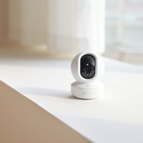 屋内用見守り防犯ネットワークカメラ