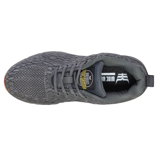 プロテクティブ スニーカー