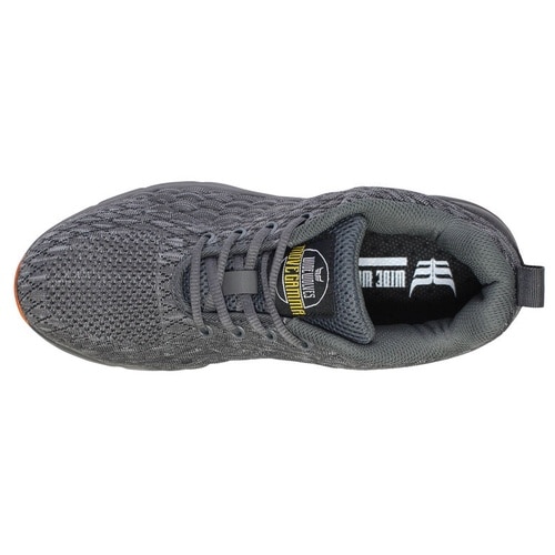 プロテクティブ スニーカー