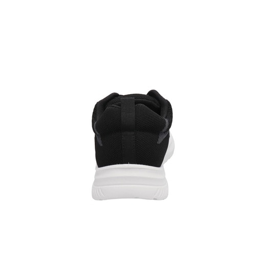 プロテクティブ スニーカー