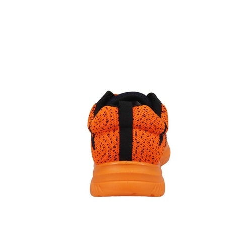 プロテクティブ スニーカー