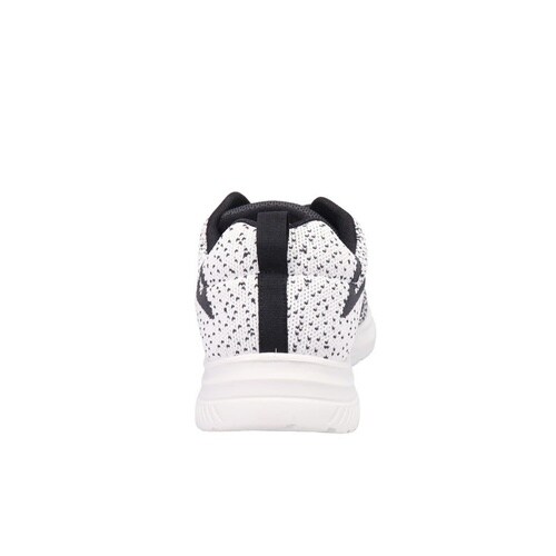 プロテクティブ スニーカー