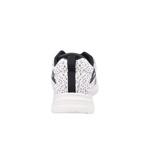 プロテクティブ スニーカー