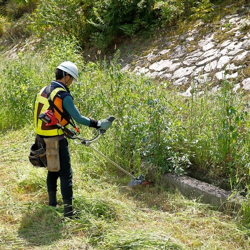 充電式刈払機