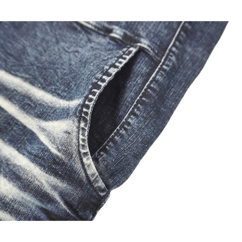 ジップアップパーカー