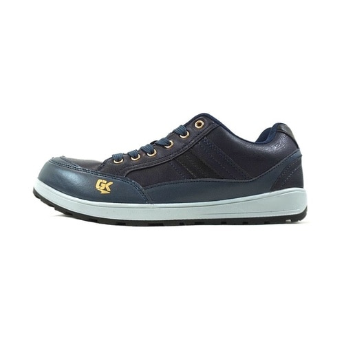 スニーカー
