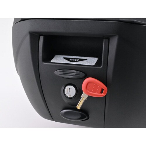 GIVIC30NTTECH未塗装ブラック30L