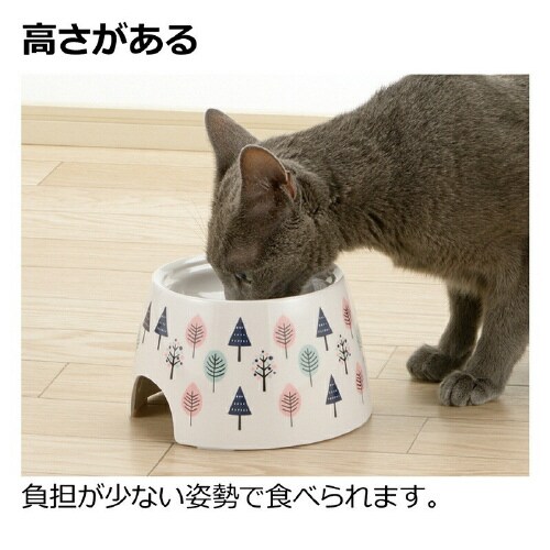 ネコちゃんの高さがある食器