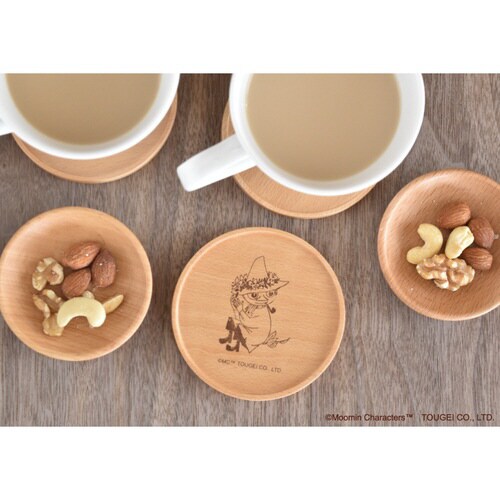 木のコースター