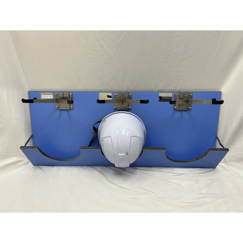 ヘルハーネスラック