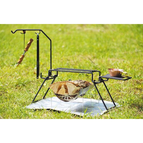 アイアン焚火スタンド