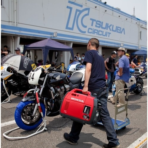 HONDA 正弦波インバーター搭載発電機 1.8k