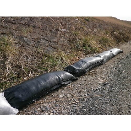 萩原 ターピー UVブラックマクラ土のう 25cm