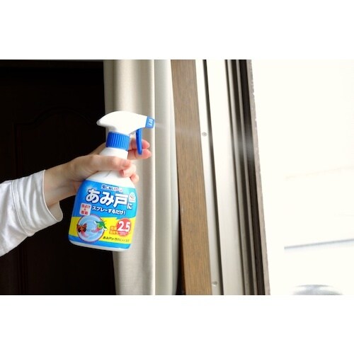 アース 防虫用品 虫こないアース あみ戸にスプレー