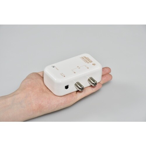 日本アンテナ 小型卓上型CS・BS/UHFブースタ