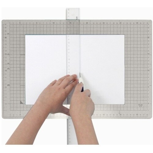 PLUS 48583)カッターマット A3 LGY