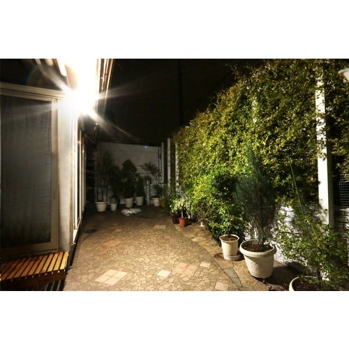 IRIS 522498 AC式LED防犯センサーラ