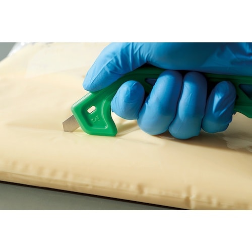 貝印刃物 異物混入対策スリットナイフ(グリーン)1