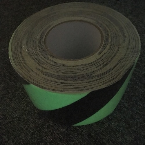 セーフラン 蓄光滑り止めテープ 幅50mm×18m