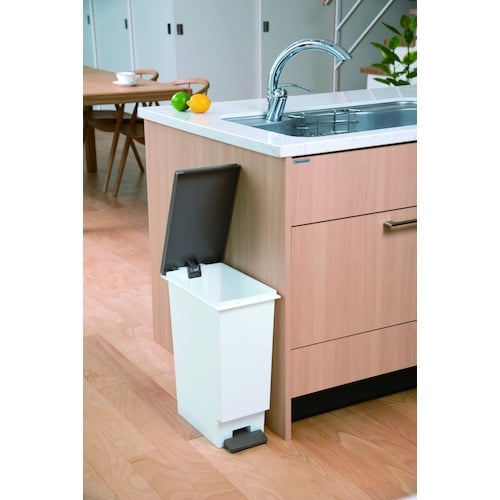 TONBO 消臭スリムペダル20型