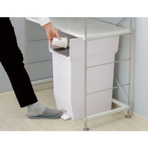 RISU H&H棚下で使えるペダルダストボックス2