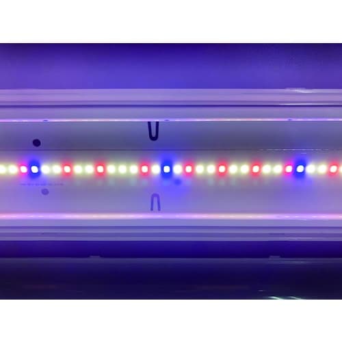 富士倉 蛍光灯型植物育成ライト 20W(屋内/屋外