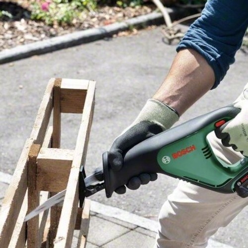 ボッシュ コードレスのこぎり