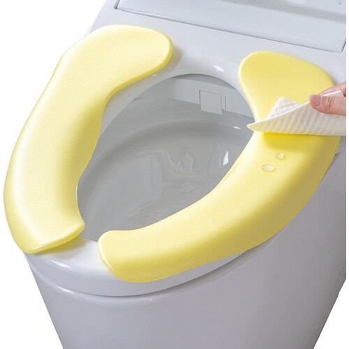 オカ 拭けるらくらく便座クッション イエロー