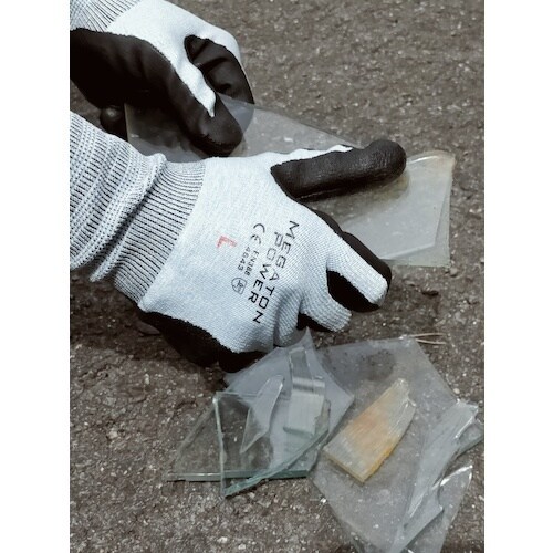 富士手袋 メガトンパワー耐切創手袋 ニトリルコート