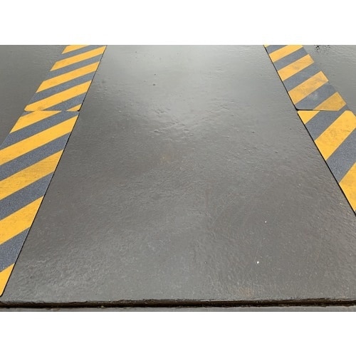 アラオ ノンスリップマグシート 150W X 50