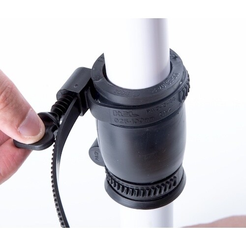 HCL 樹脂製ホースバンド Ezyclamp 手締