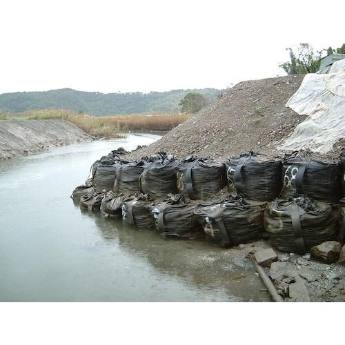 萩原 ターピー 耐候性大型土のうBLACK(ブラッ