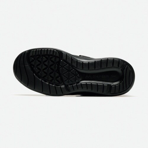 MARUGO 軽量安全スニーカー マンダムFLY−