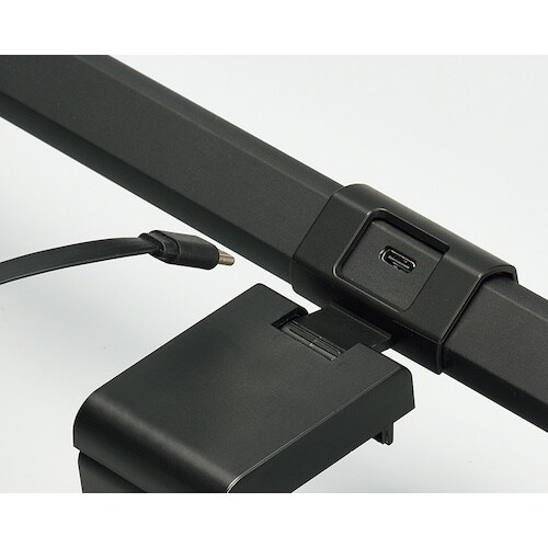 山田 LEDデスクライト