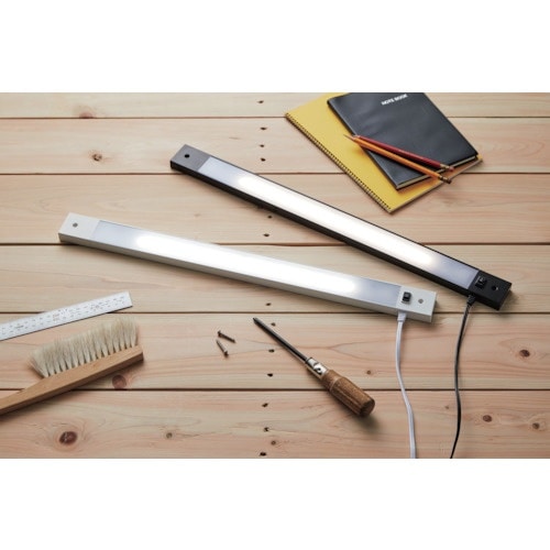 山田 LEDデスクライト