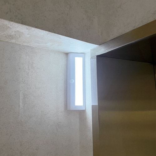 REVEX ELセンサーライト コーナータイプ S