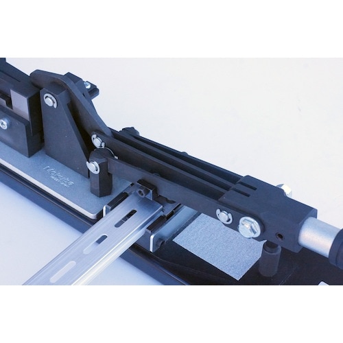モクバ印 面取り機付DINレールカッター TH2型
