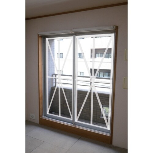 アサヒペン ガラス飛散抑止防災テープ 50MMX2