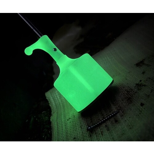 SK 鉄屑拾い 伸腕 蓄光