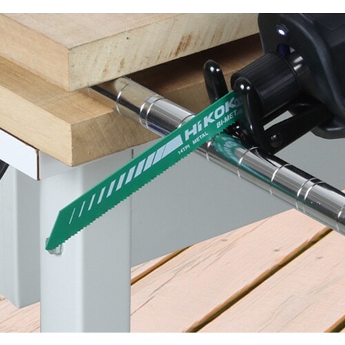 HiKOKI コードレスのこぎり FCR18DA形