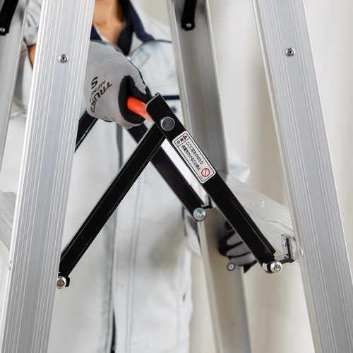 TRUSCO 軽量専用脚立 天板高さ1.98m