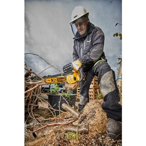 DEWALT 18Vチェーンソー(25cm)