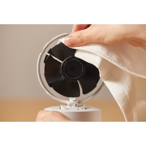 RHYTHM 卓上扇風機 静音 小型 USB給電式