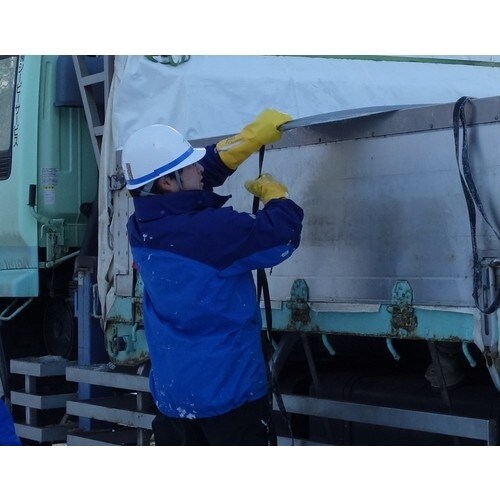 DAILOVE 防寒用手袋 ダイローブ102F(M