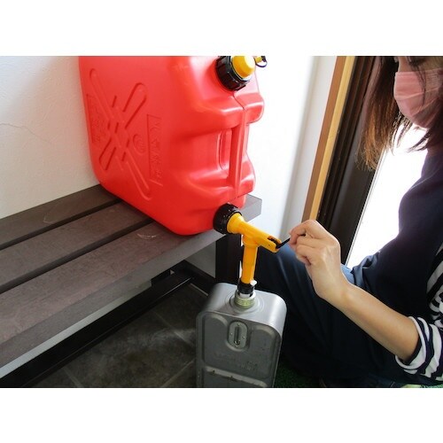 ミヤサカ 灯油ポリタンク専用コック コッくんトーユ