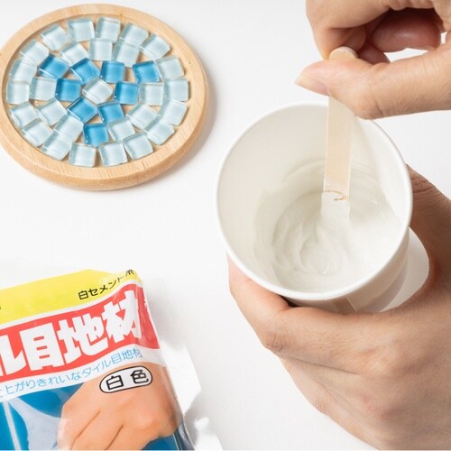 セメダイン タイル目地材 白色 200g/袋 HJ