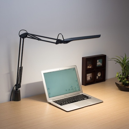 山田 LEDデスクライト