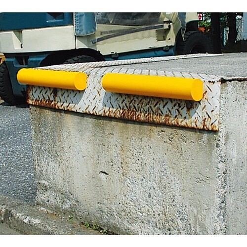 CAR−BOY 安心クッション かまぼこ型 レッド