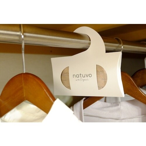 アース 防虫用品 衣類防虫ケア natuvo クロ