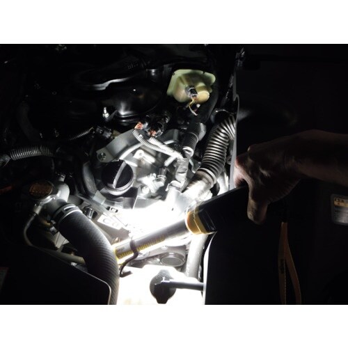 saga ハイパワーショートLEDコードレスライト